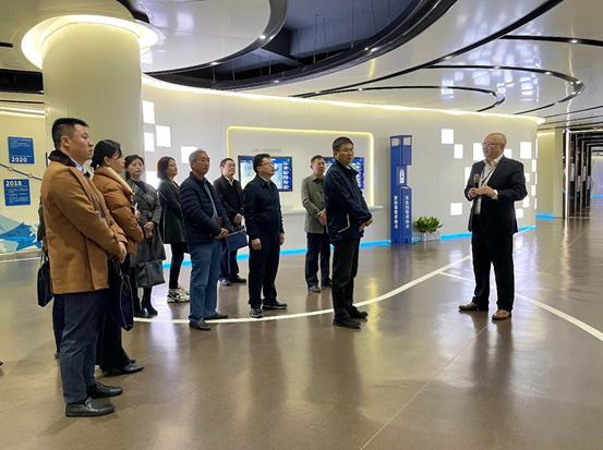 贛州市委組織部副部長、市人社局局長李衛(wèi)國一行蒞臨我司調研