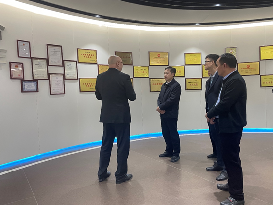 1650703388826492.png 2.png