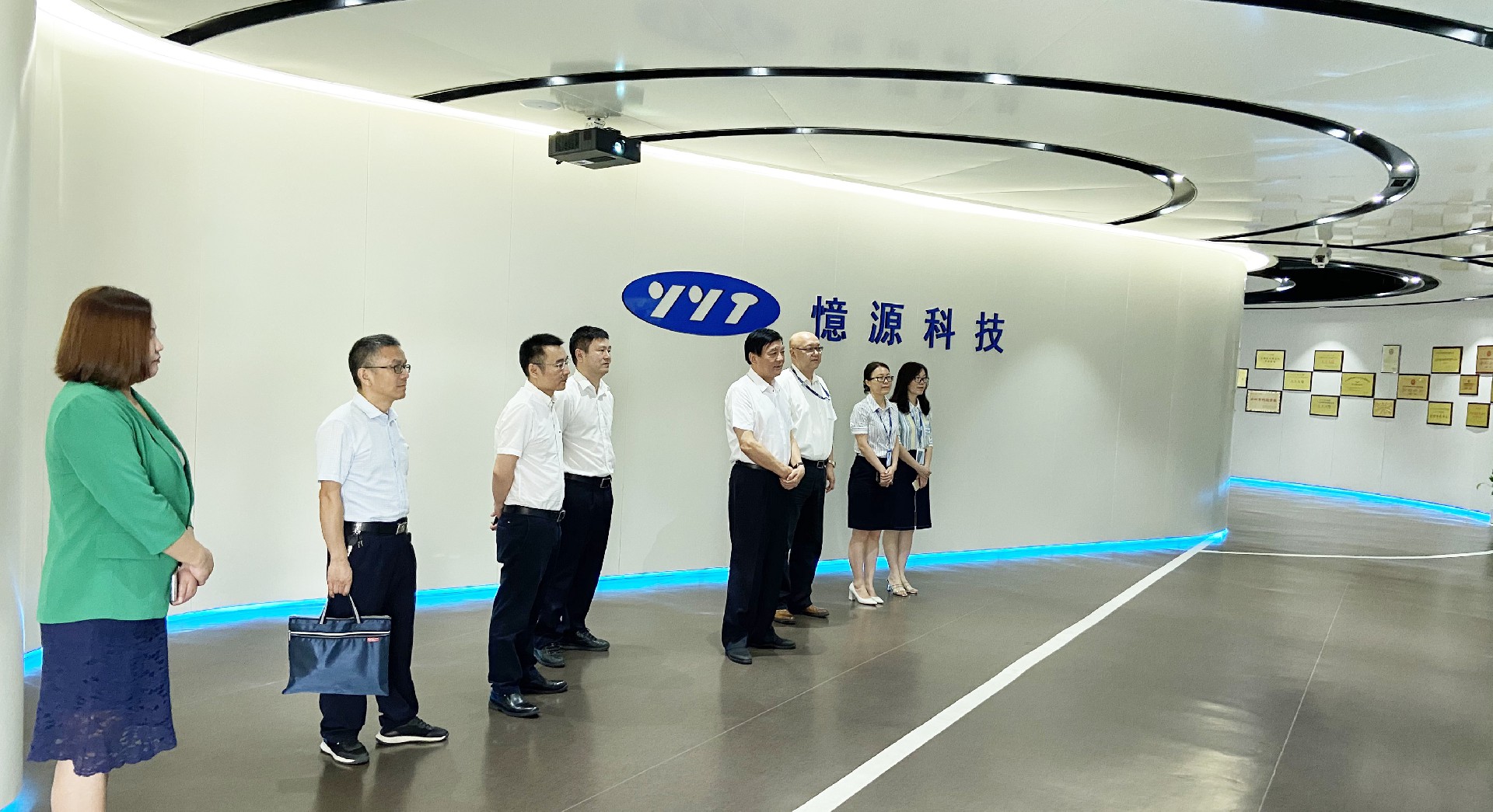 1650705504135786.jpg 1.jpg