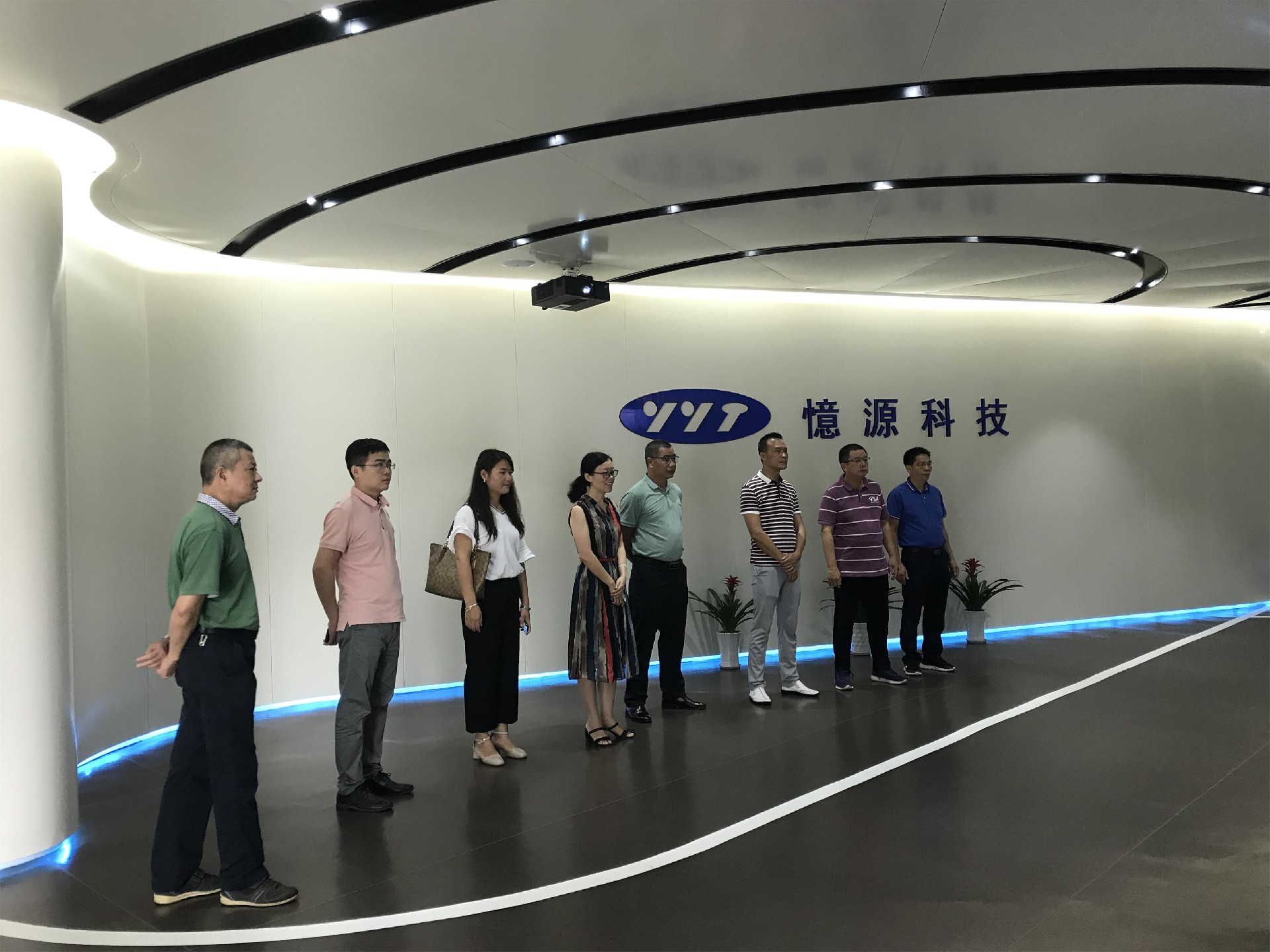 1652519504168658.jpg 1562570879781457.jpg