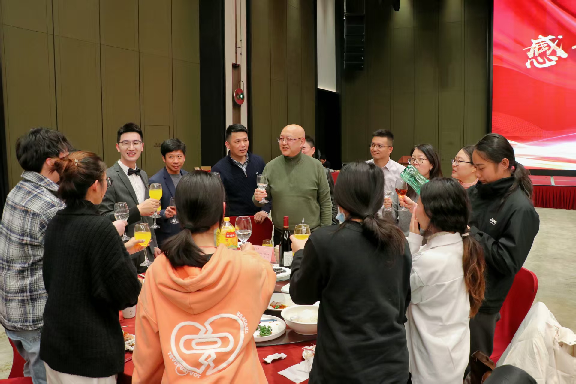 1740461481179186.jpg 22.jpg